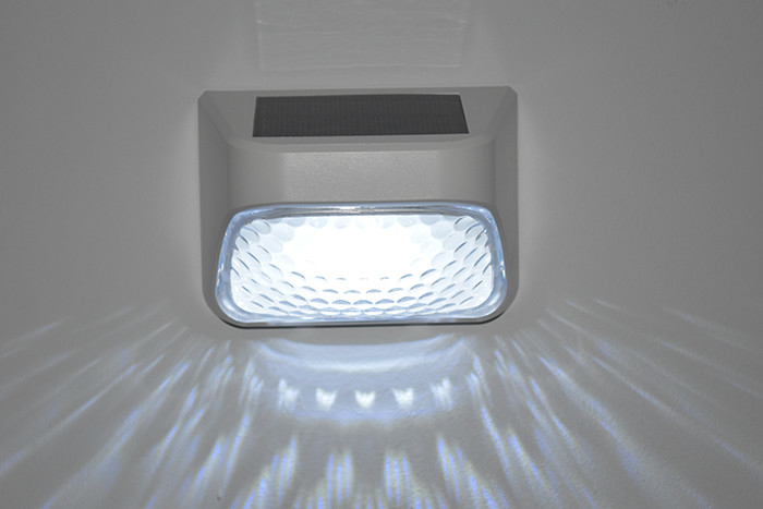 Facile d'installation Lumières solaires de jardin de quai 150mA 6 pièces LED pour la cour de clôture extérieure