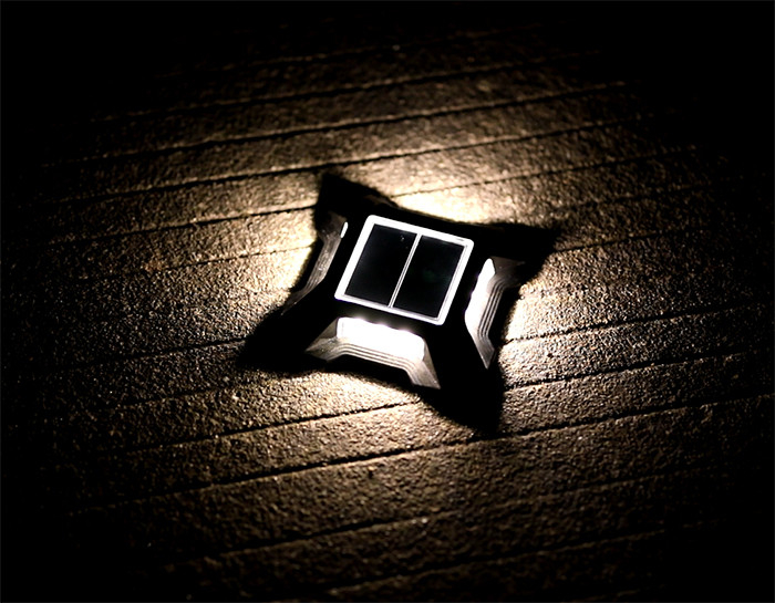 Lumière de quai solaire pour jardin extérieur