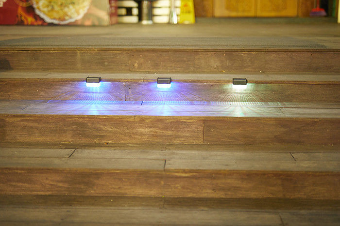 Lampes solaires à LED pour l'allée de l'appartement Lampes d'allée d'avertissement extérieur Lampes de marche pour trottoir jardin de chemin de fer