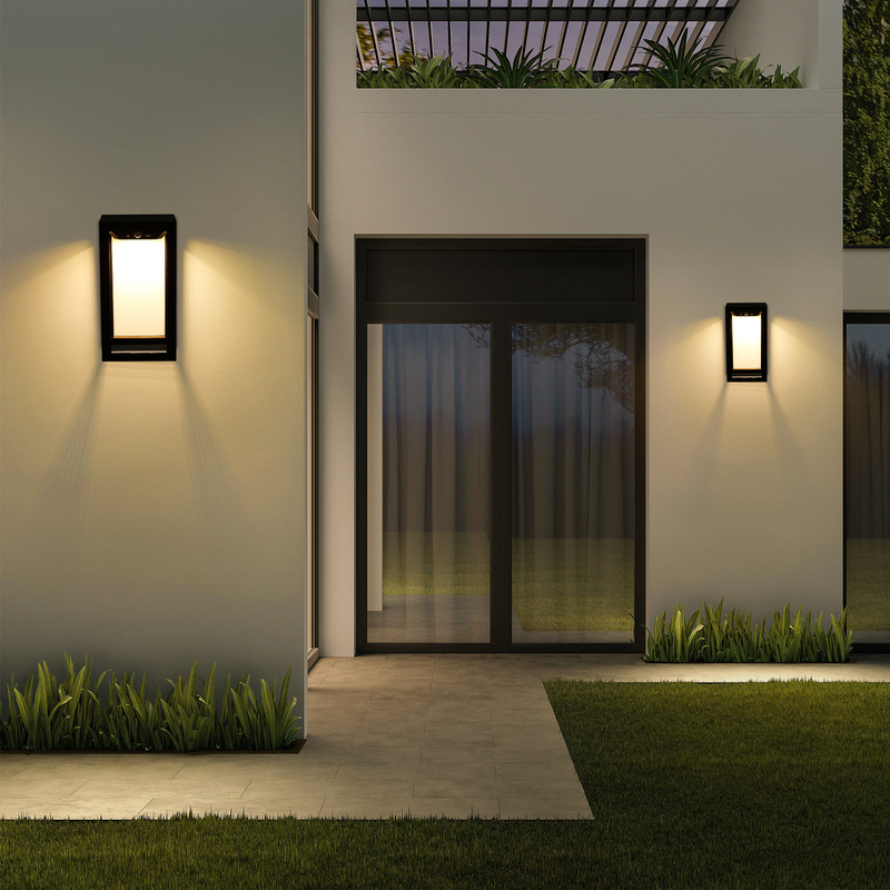 3.7V/2200MA Lumière de paysage à LED solaire à batterie pour jardin et porte extérieure