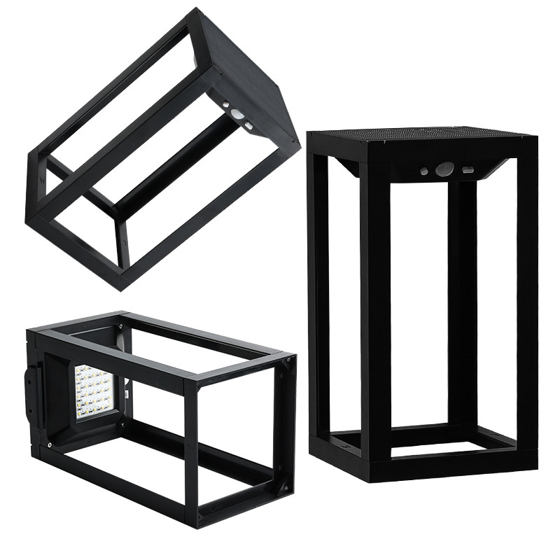 3.7V/2200MA Lumière de paysage à LED solaire à batterie pour jardin et porte extérieure