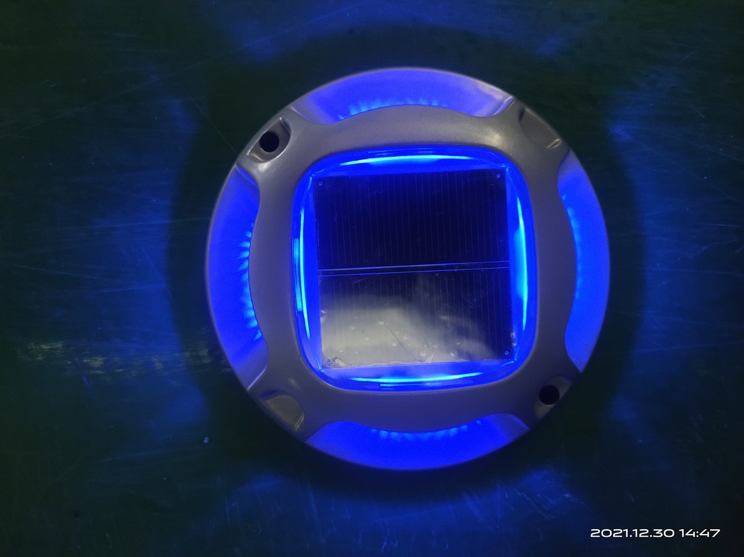 Lumière de quai solaire en aluminium LED Blanc chaud 20 lumens Lumière légère pour une installation facile
