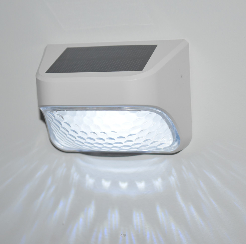 Lumière de décoration monocristalline au silicium à LED avec niveau d'étanchéité IP65 et 15 heures de travail