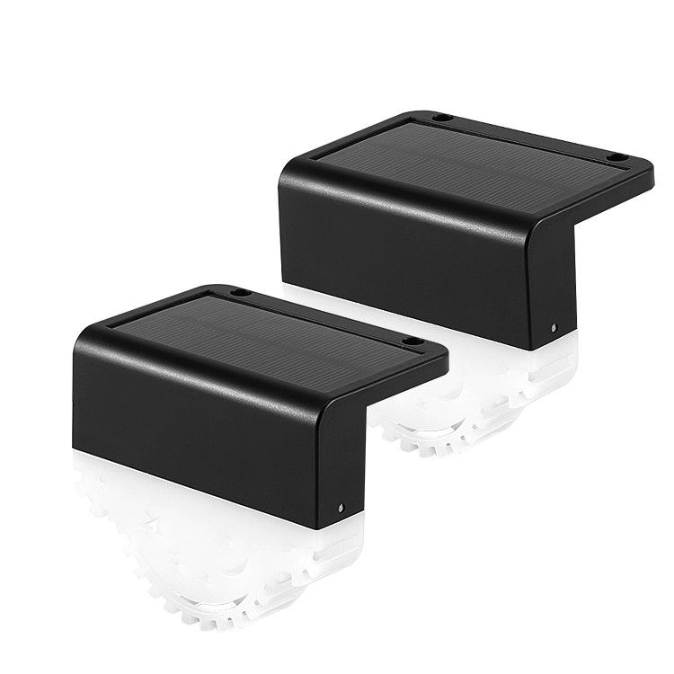 Lumière de clôture de jardin solaire étanche à l'eau extérieure Couleurs multiples