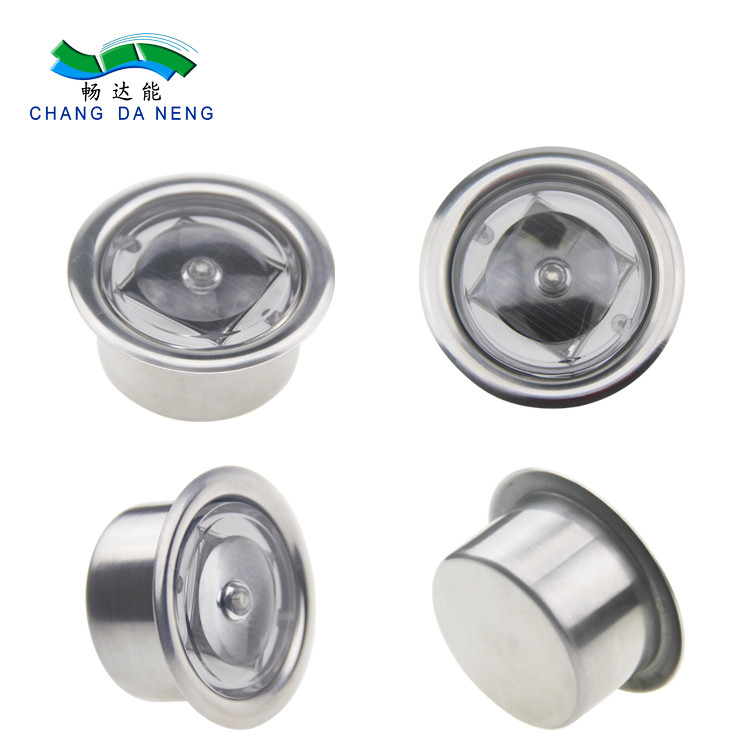 Lumière solaire extérieure de terrasse 2V Voltage 65*35 MM pour éclairage de jardin