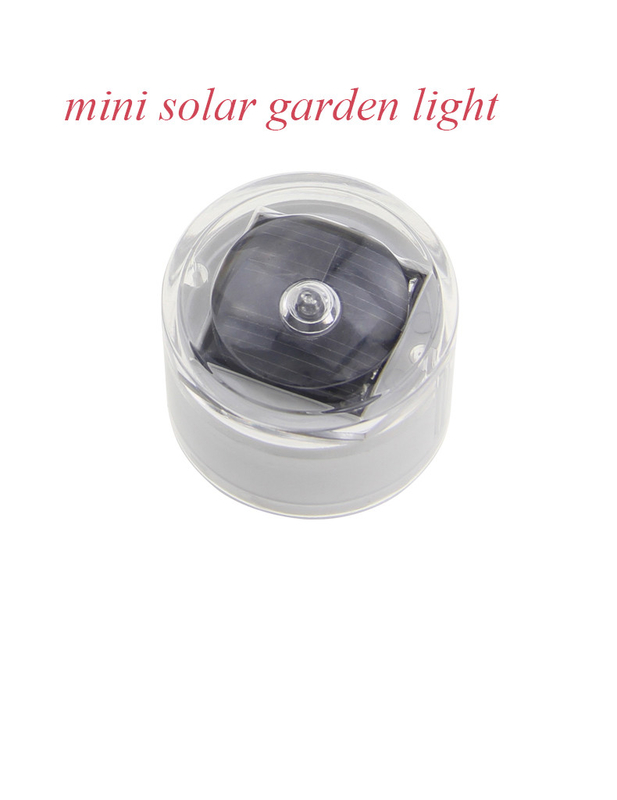 Lumière Sous-sol de l'aluminium routiers solaires rondes intégrées LED Light Beacon Marqueurs routiers