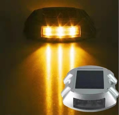 La route moulue solaire imperméable des lumières IP68 cloute la LED pour extérieur/voie/plate-forme/allée