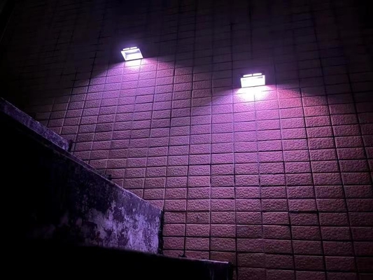 Lumières solaires pour jardin résistantes à l'eau RGB IP65 sans fil Lumières solaires à changement de couleur